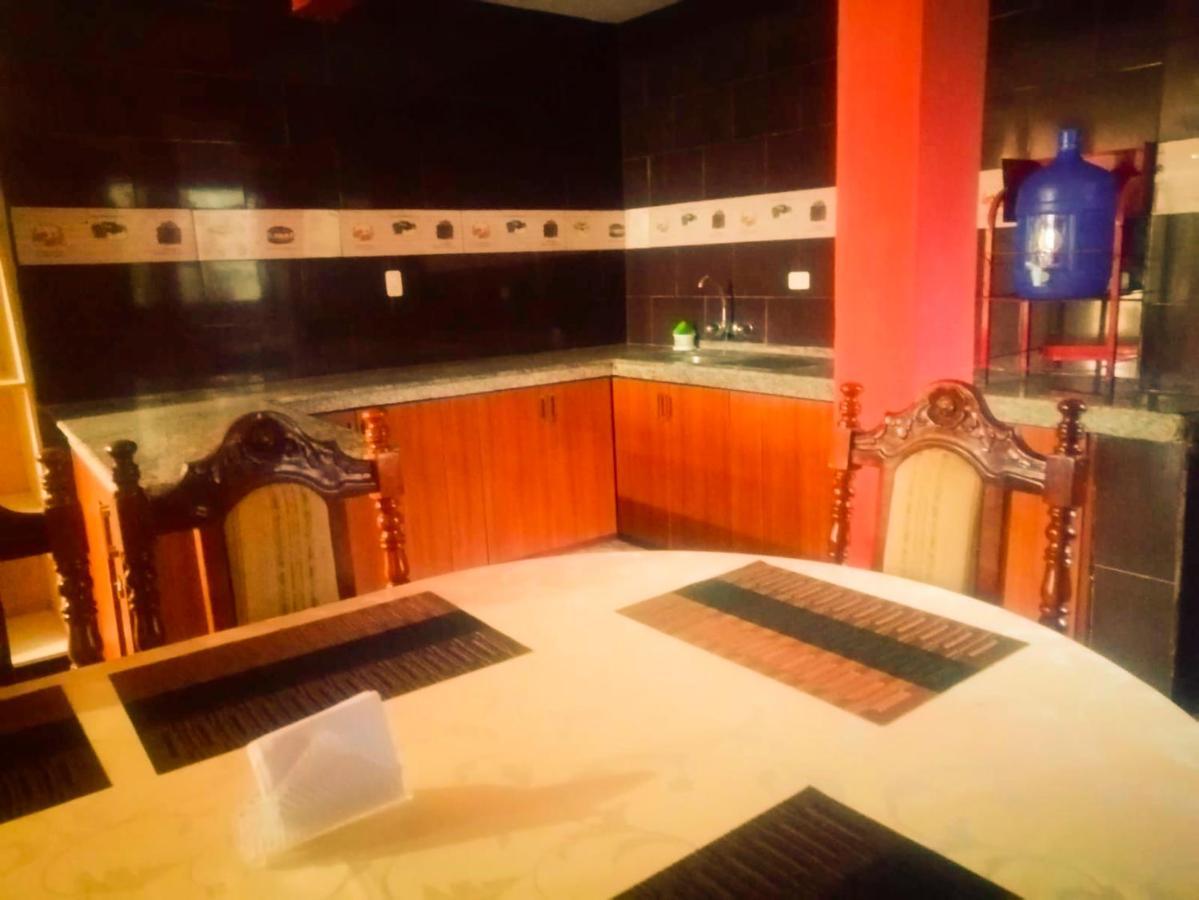 바뇨스 Casa La Ponderosa 빌라 외부 사진